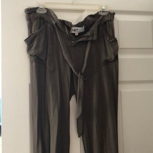 Olive green crop pants